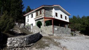 Ορειβατικό Καταφύγιο Κορομηλιά